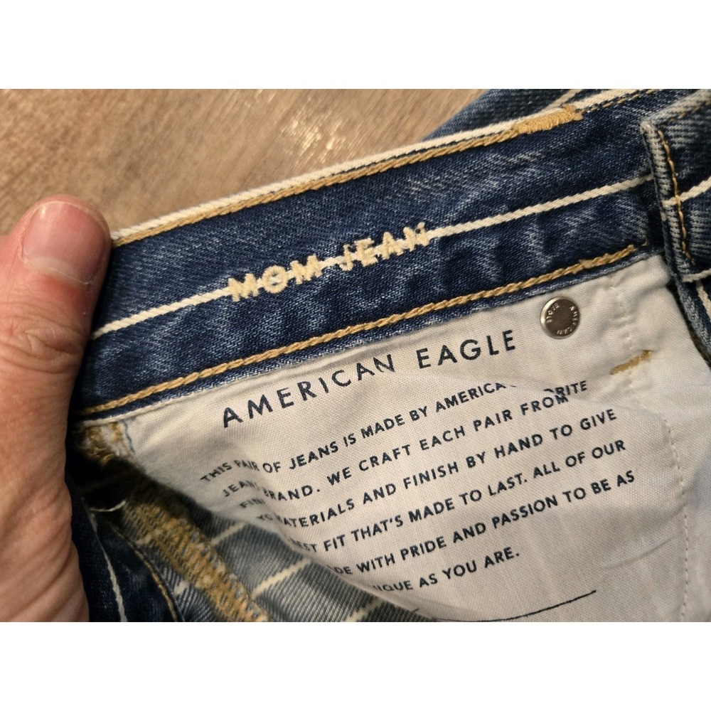 American Eagle Women's Mom Jean High Rise Striped Size 2 Regular - Picture 5 of 6